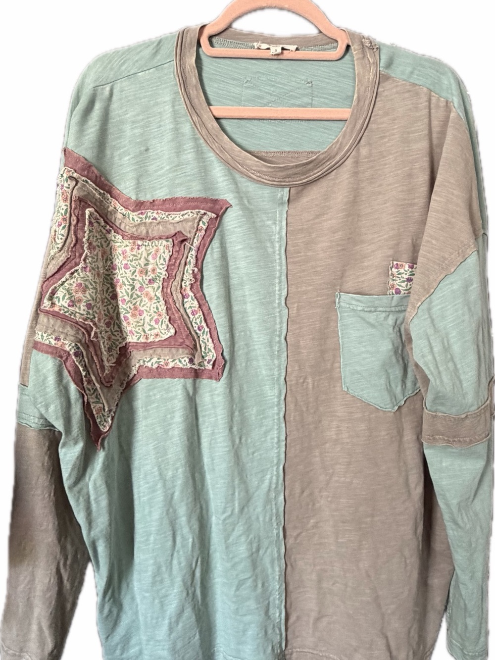 easel pastel mint and blush clothing tag